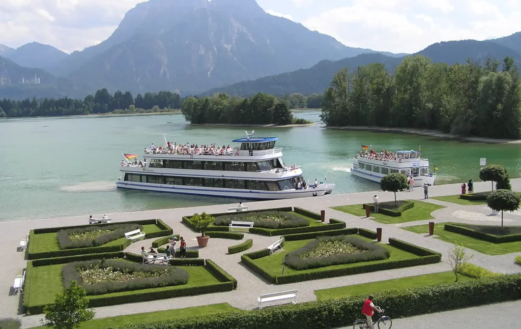 Biketour mit Forggenseeschifffahrt